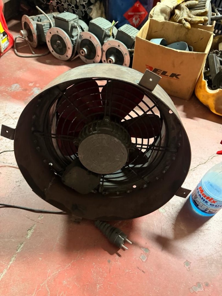 Bahçıvan havalandırma fanı 220V - 2