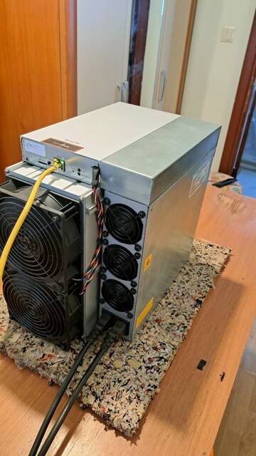Bitmain Antminer L7 9300 MH/s miner cihazı