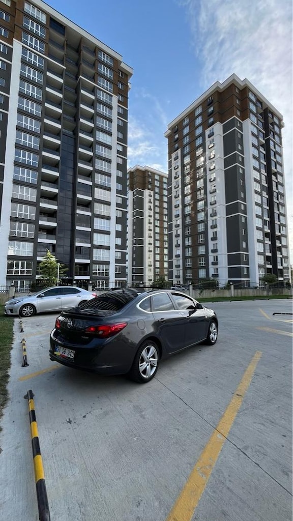 EMSALSİZ OPEL ASTRA - 4