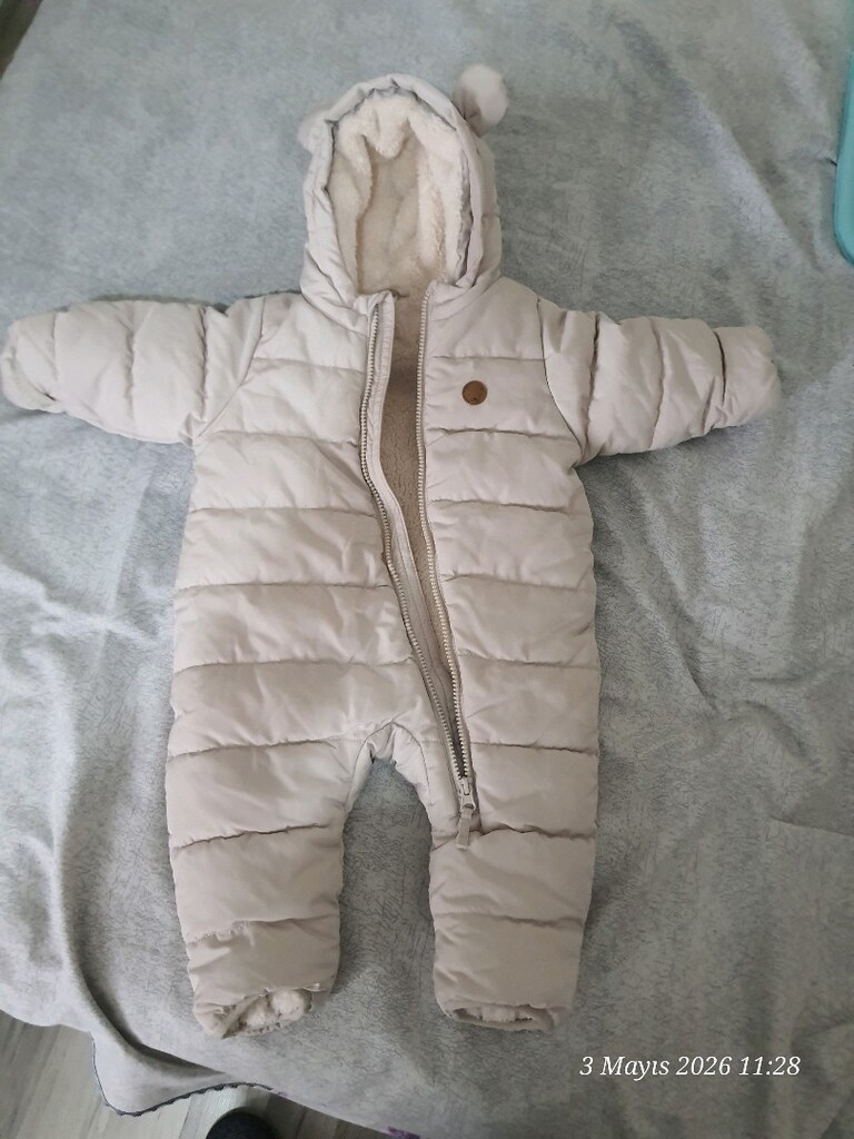 H&M marka bebek tulumu - 2