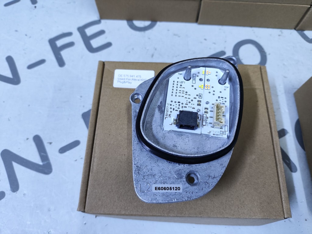 SEAT ATECA SAĞ KÖŞE MODÜL LED FAR BEYNİ 575941476 575 941 476 - 5