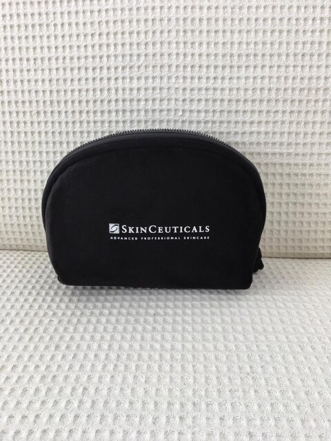 SKINCEUTICALS MAKYAJ ÇANTASI SIFIR