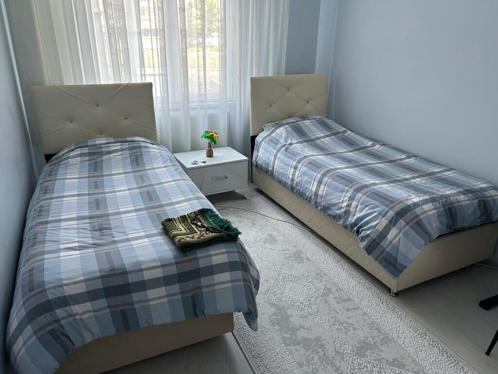 Tek Kişilik Sandıklı Baza - Temiz - 2