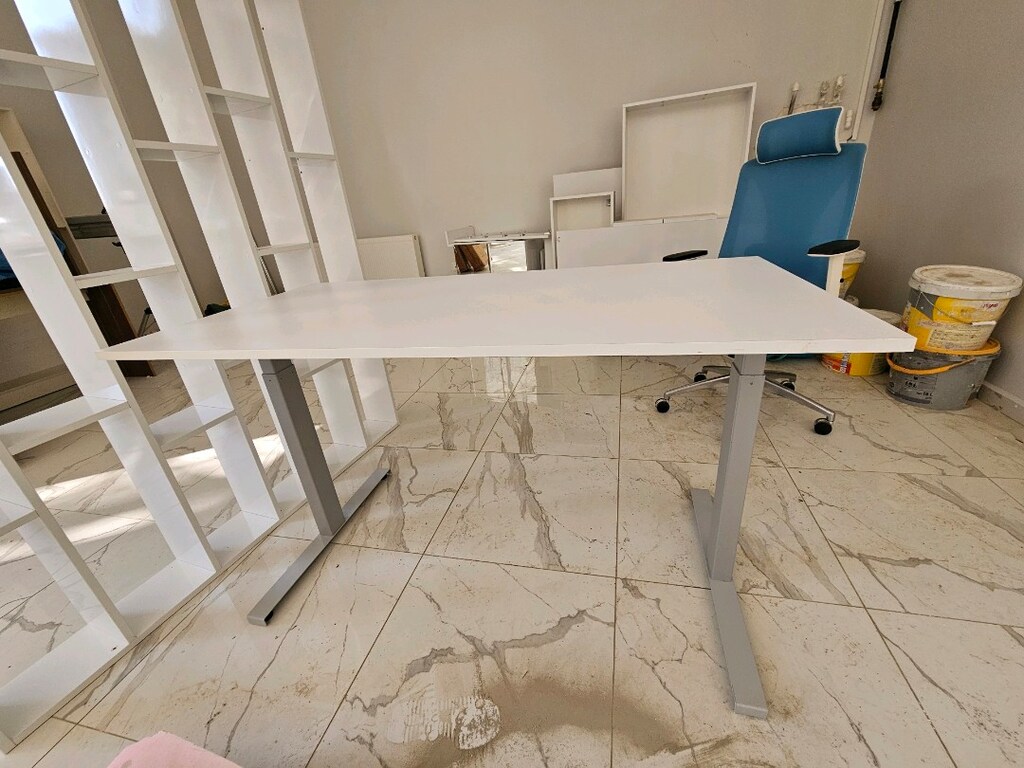 yeniye yakın elektrikli calisma masasi - 2