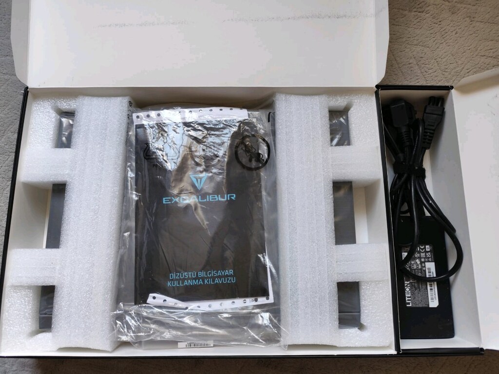 Casper Excalibur G870 - RTX 4050 / i5 12. Nesil / 1TB SSD - 14