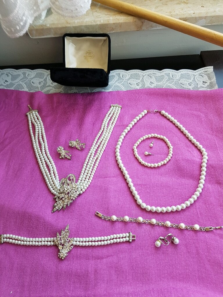 GERÇEK YAVRULAYAN INCİ - 4