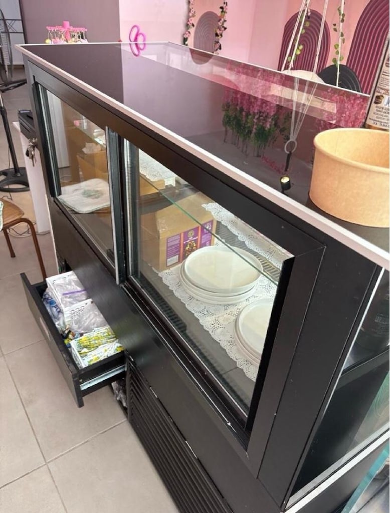 SOĞUTMALI TEŞHİR DOLABI - 4