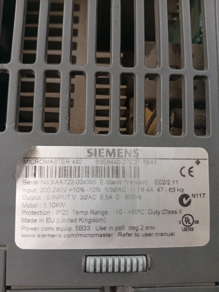 SİEMENS 6SE6440-2UC21-1BA1 MİCROMASTER 440 - 2
