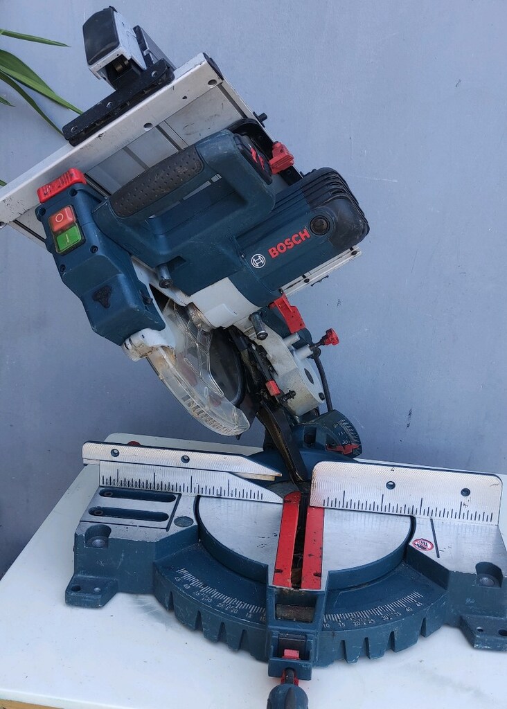 Bosch tablalı gönye kesme 305 lik testere - 6