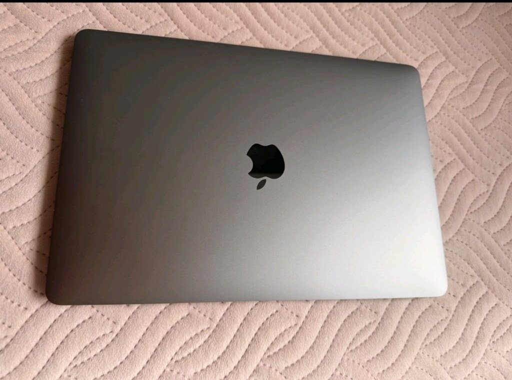 Macbook m2 pro 2022 - 2