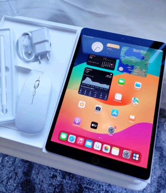 iPad Pro 2 256 GB 10.5 Sorunsuz + Kalem+Mause