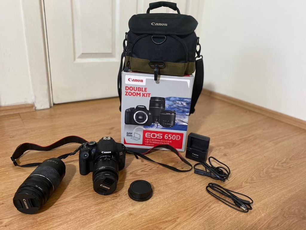 Canon EOS 650D Fotoğraf Makinesi Çantalı - 6