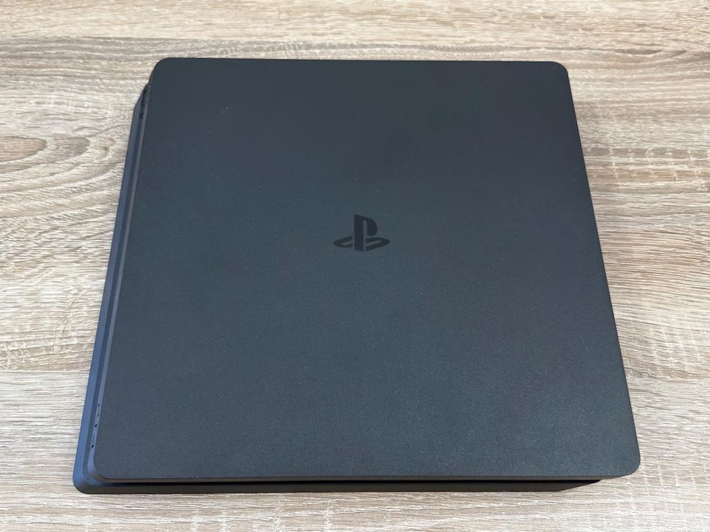 İlk Sahibinden Faturalı ve Kutulu PS4 Slim 500 GB - Çift V2 Kol - 3