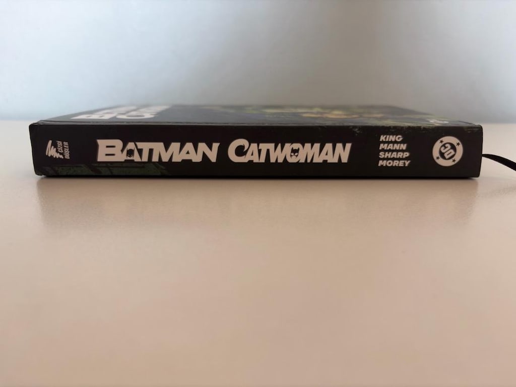 Batman Catwoman Ciltli Sert Kapak - 3