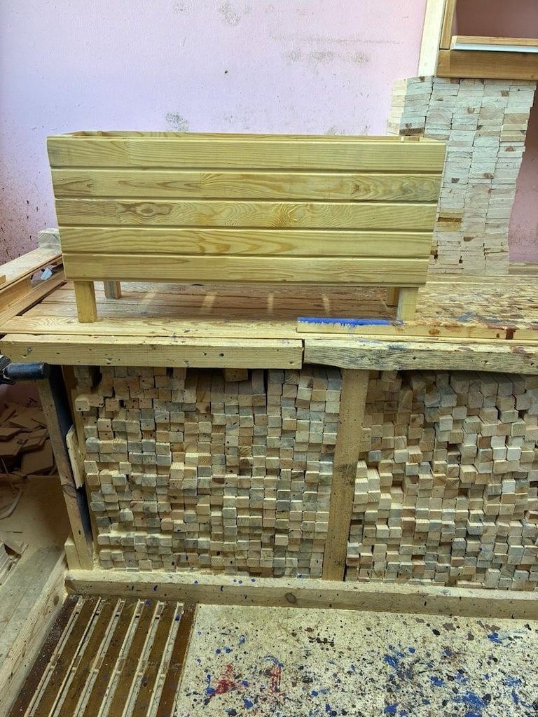 Ahşap Saksı I 100x50x30