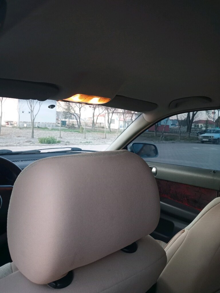 Audi A3 sportback attraction otomatik 1.6 2003 model - 6