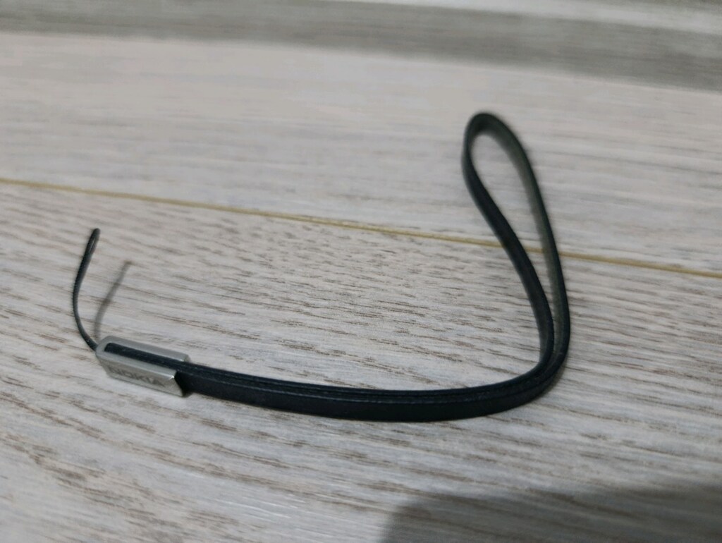 Orjinal Nokia Marka İpli Telefon Taşıma Aparatı - 4