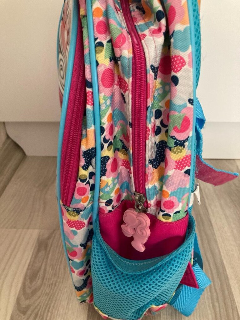 Barbie Okul Çantası - 2