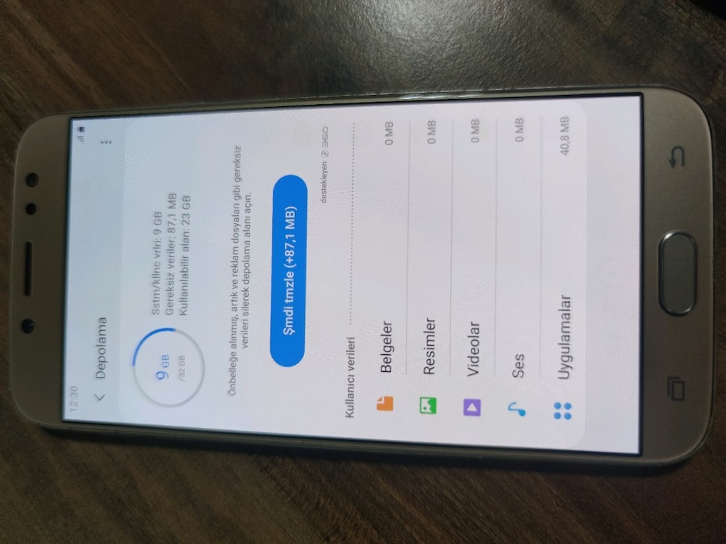 Samsung j7 pro 32 GB - 3