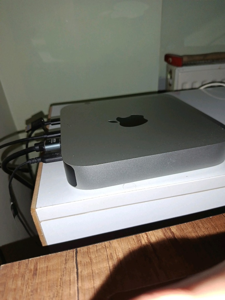 Mac mini m2 8-256 macos 27 - 5