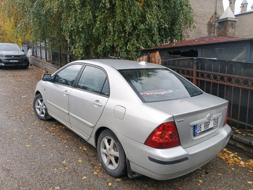 Toyota Corolla 1.6 - 2