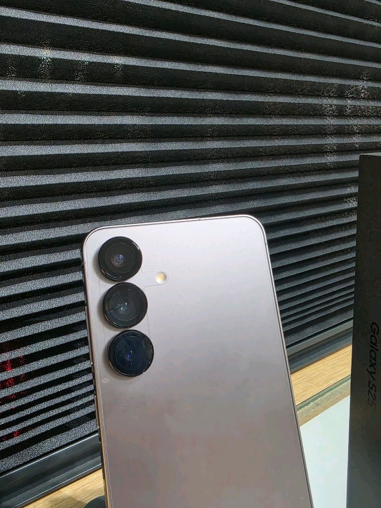 16 AY GARANTİLİ SAMSUNG S25 256 GB GÜMÜŞ - 2