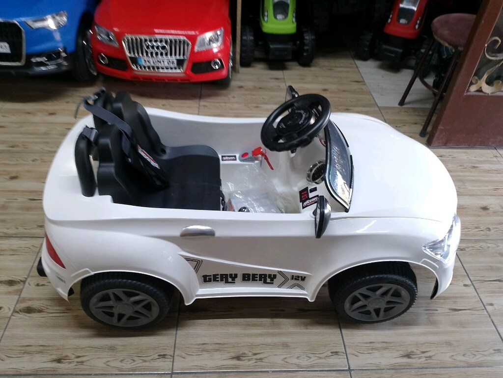İNCİ AKÜLÜ ARABA (SIFIR) 12V BLUETOOTH KUMANDALI GENİŞ AKÜLÜ - 5
