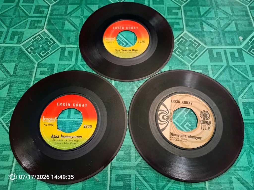 Erkin Koray 45 lik plak llot. 3adet 45 lik KARGO DAHİL 3750TL - 4