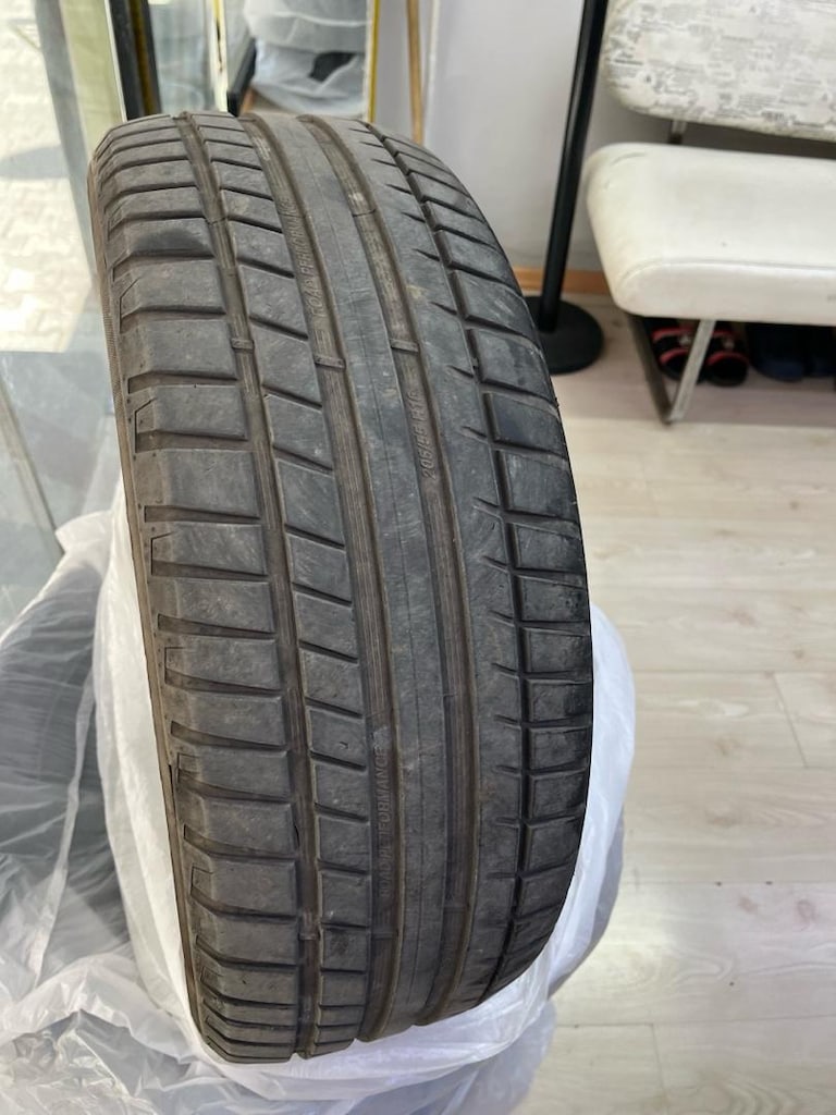 T Toyota corolla 2017 kapak ve lastik acil satılık - 3