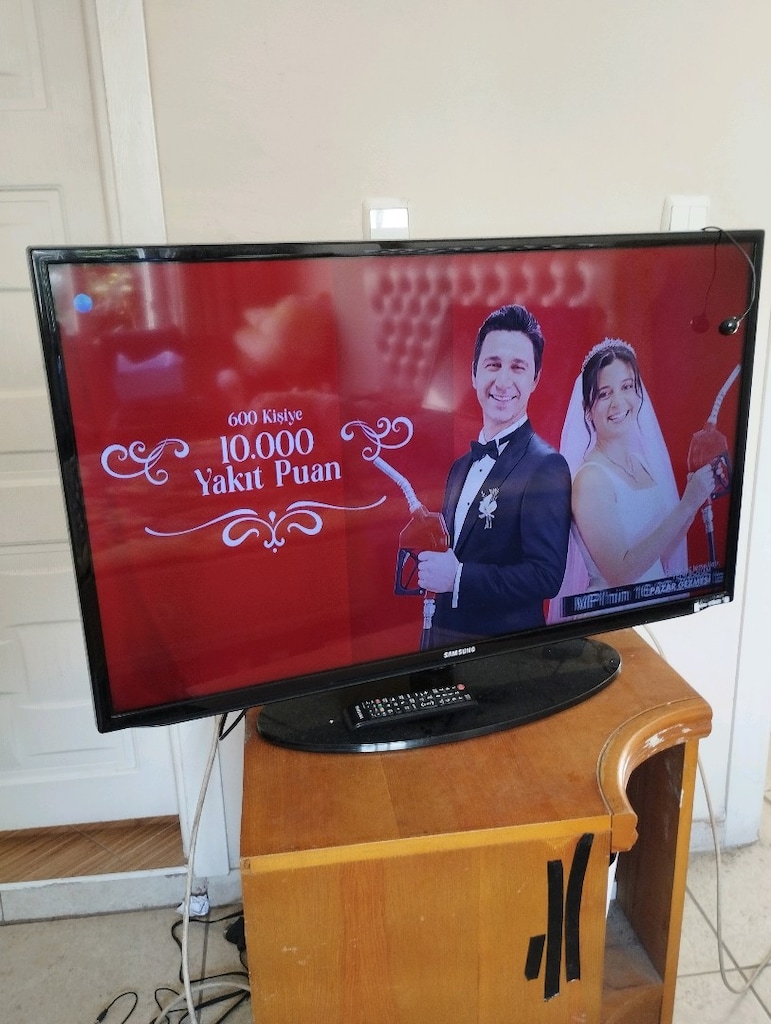 102 ekran Samsung marka LED TV - 4