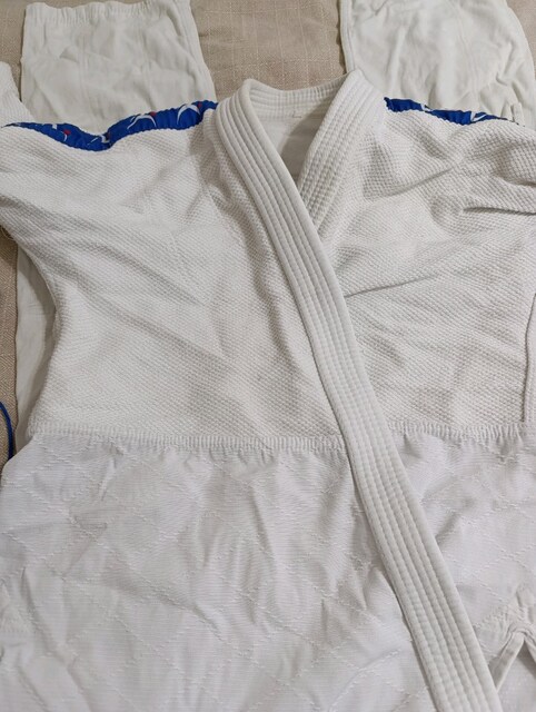 Dragon Fight Gear Judo Gi + Kodokan Kemerler