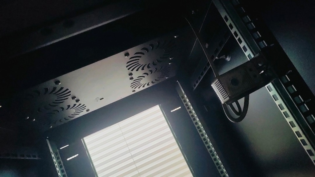Server Sunucu Rack Kabinet - 4