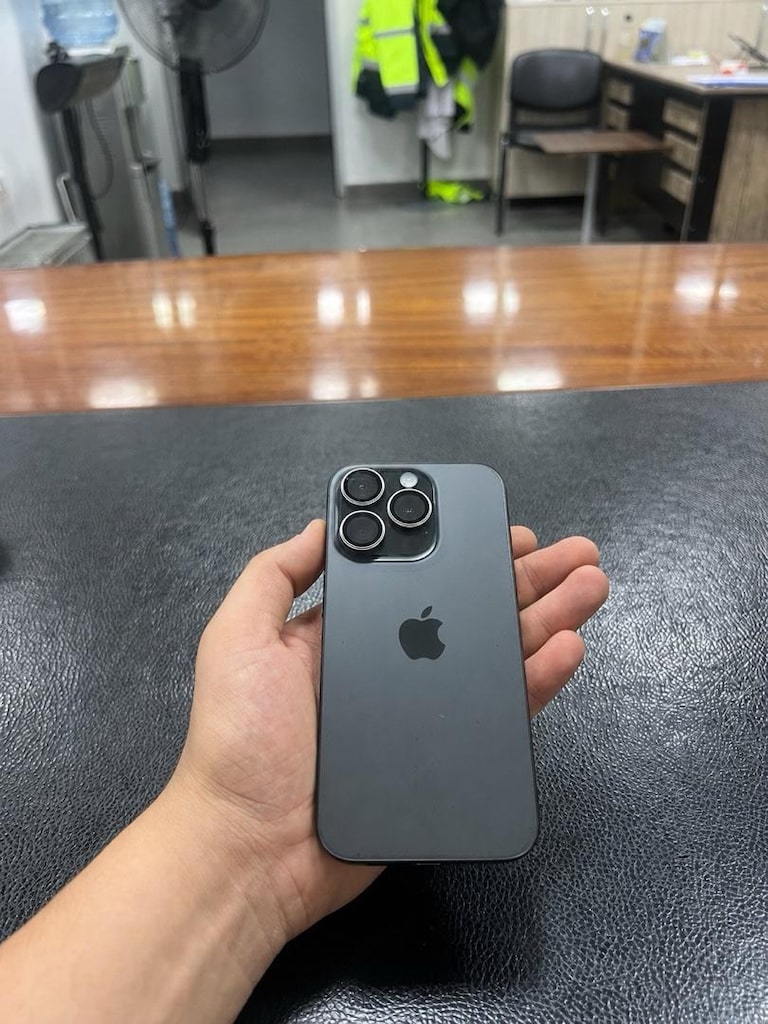 SAHİBİNDEN HATASIZ TR İPHONE 15 PRO - 3