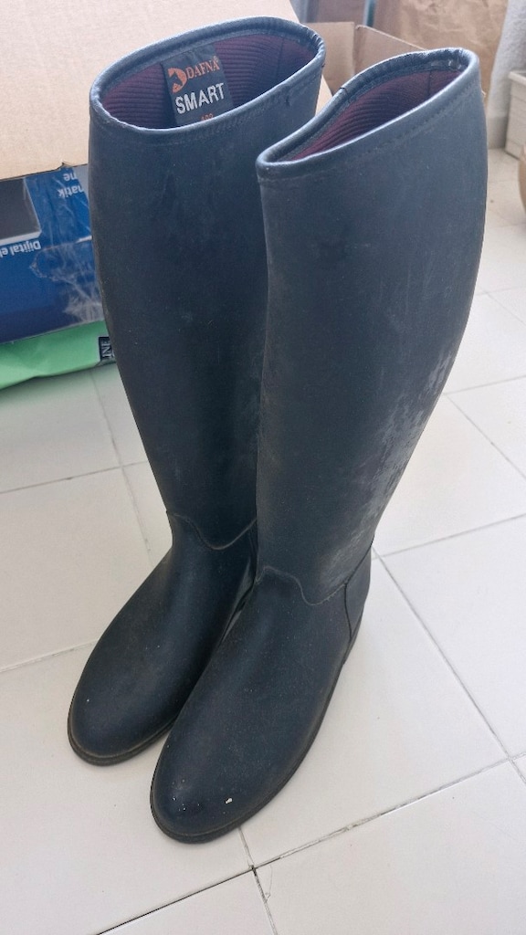 37 numara binici çizmesi
