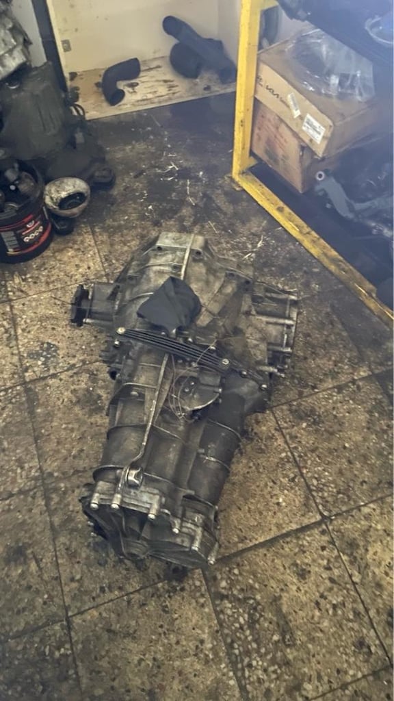 Audi A5 Orijinal Çıkma Manuel Şanzıman – Komple – Temiz