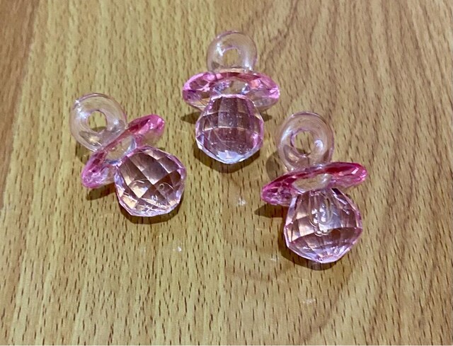 Emzik Akrilik Kristal 5x3 cm Pembe 30 ad