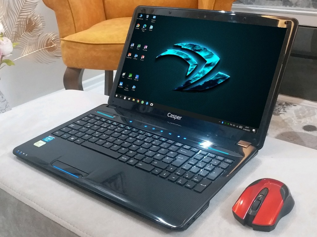 Sayfama Bakın... Tertemiz Mavi Işıklı Güçlü Nirvana i5 - 8gb RAM - SSD - 2