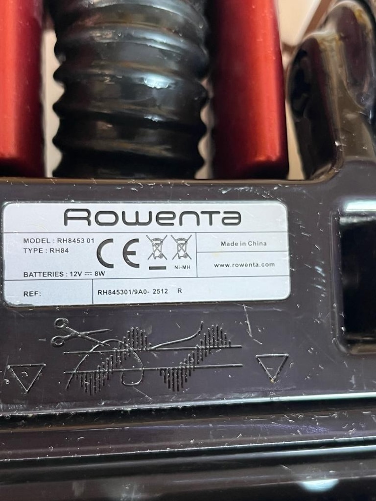 Rowenta RS-RH5167 Dikey Süpürge Başlık üçgen şeklinde - 8
