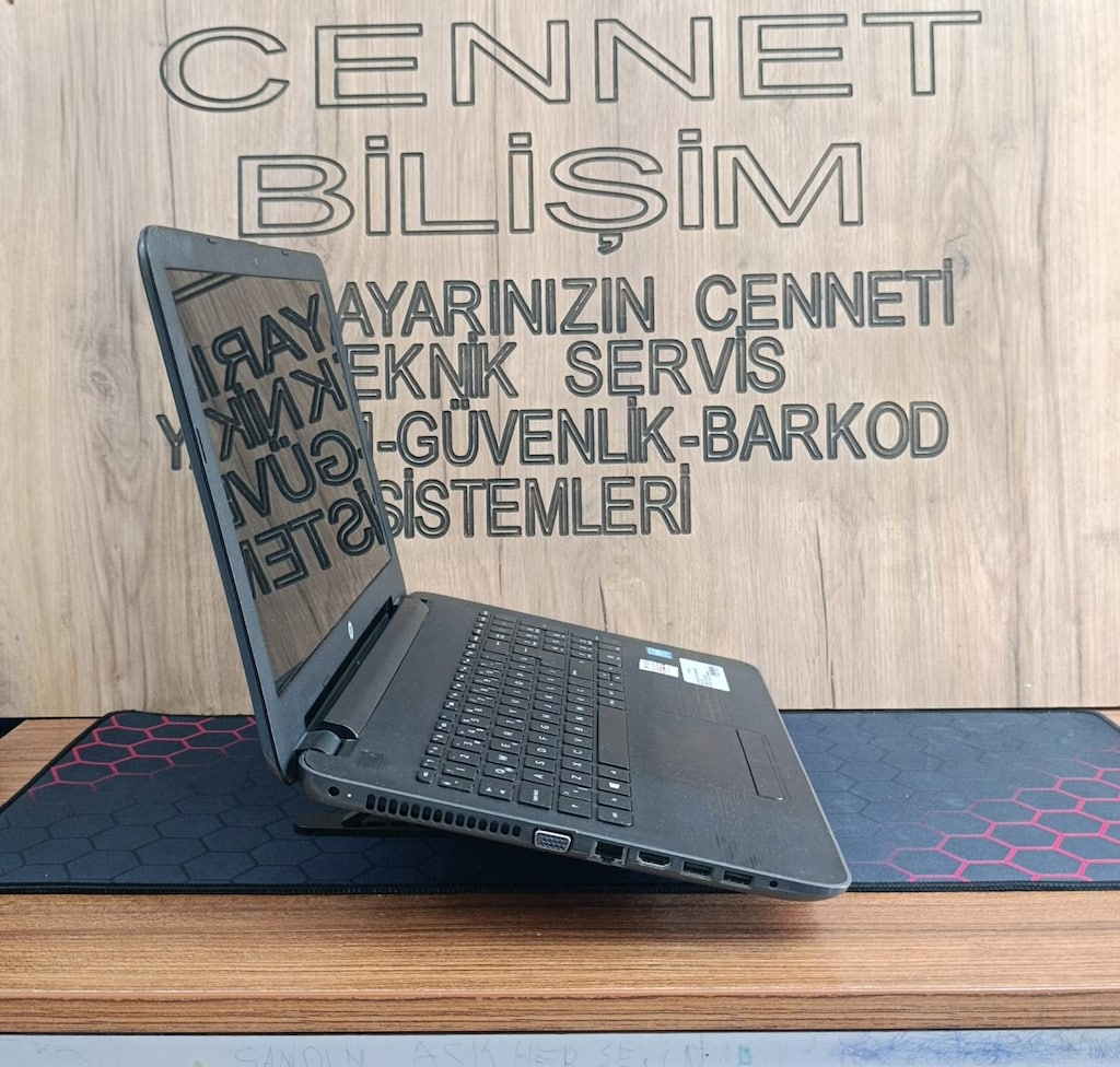 HP 250 G5 - 2