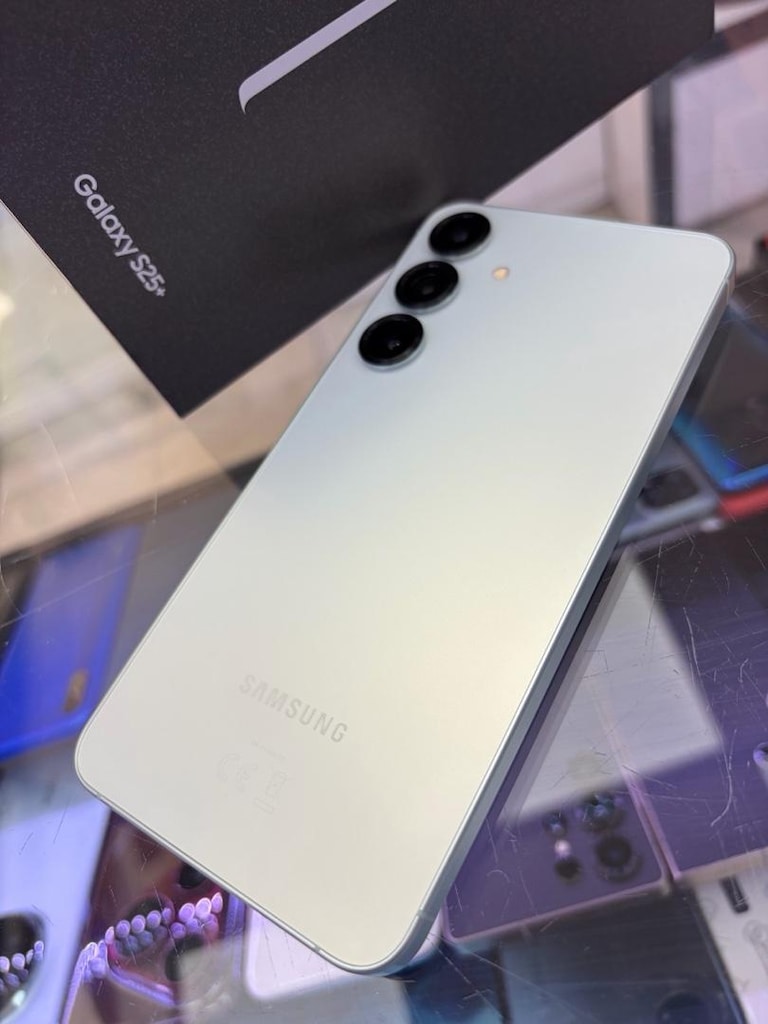 SAMSUNG S25+ PLUS 256 GB 12 GB RAM SIFIR 24 AY TÜRKİYE GARANTİLİ SIFIR - 8
