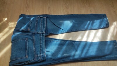 Atmosphere marka 2 adet kadın skinny jean paket satılıktır.