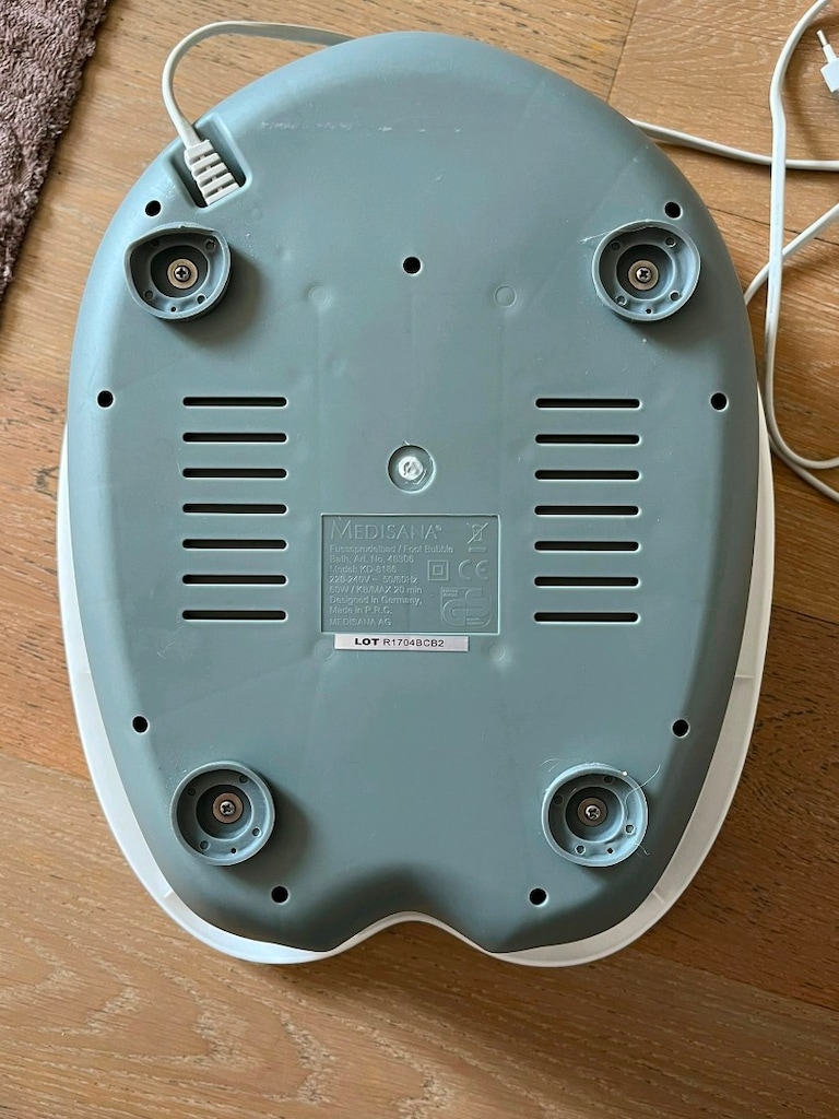 Medisana WBE 48306 Isıtıcılı Titreşimli Islak Kuru Ayak Spa Masa - 2