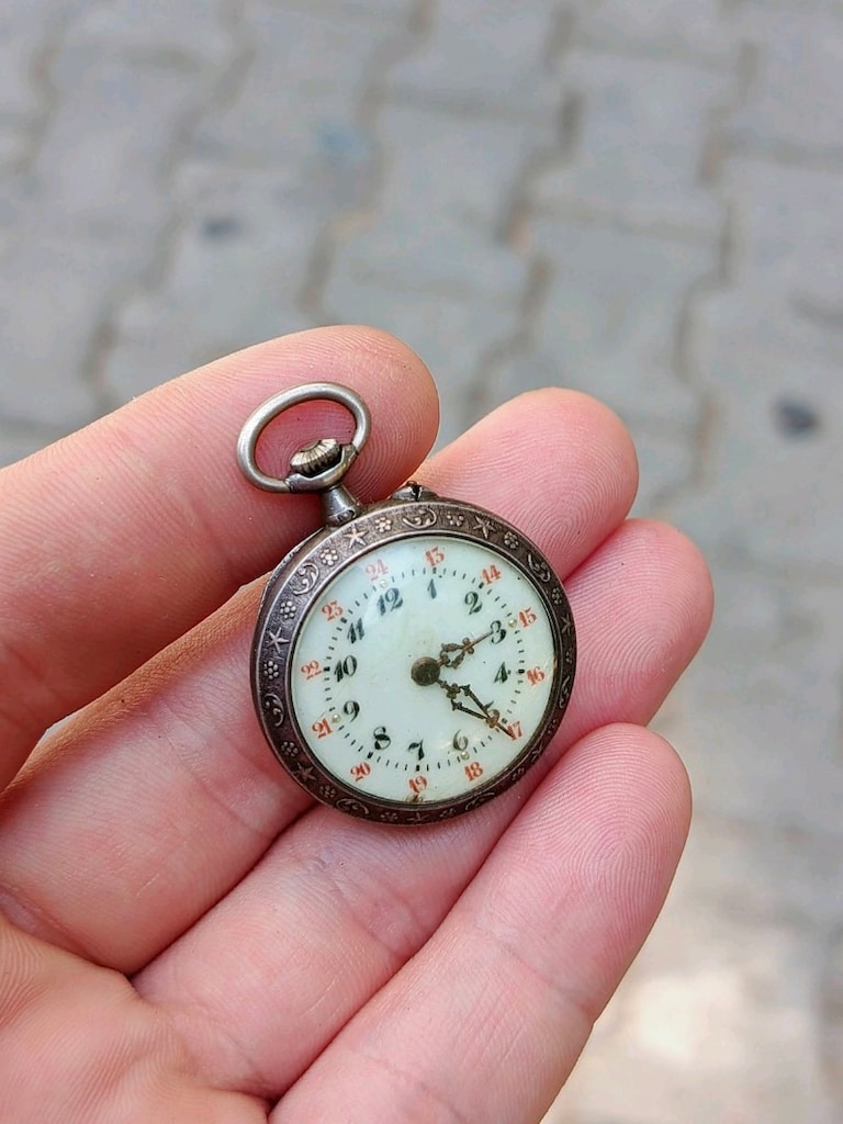 1890 -1910 yılları arası üretim gümüş zenne cep saati - 3