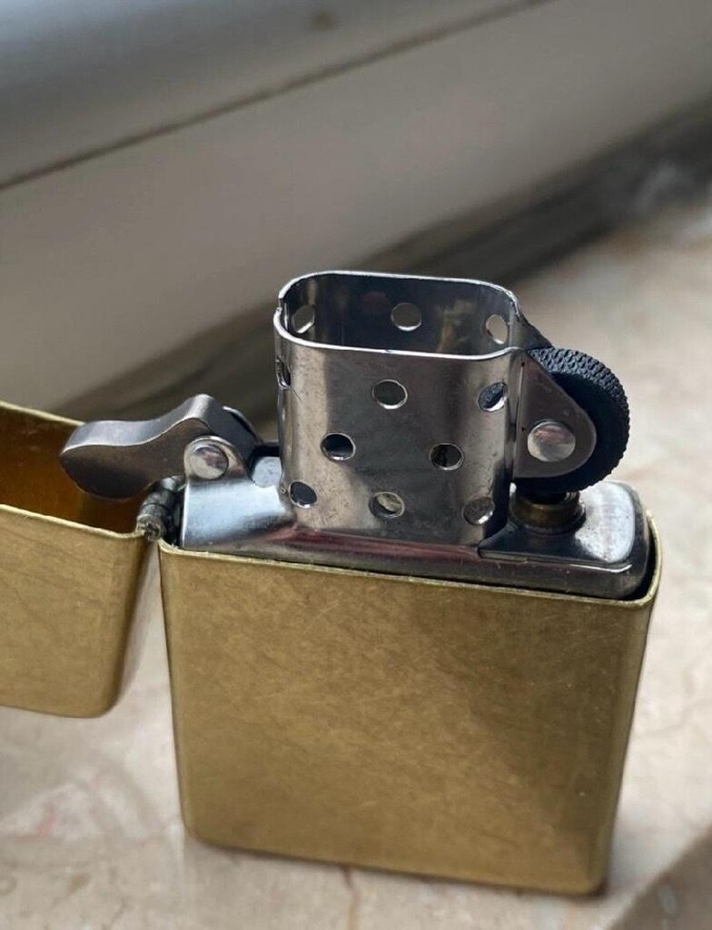 zippo - 2