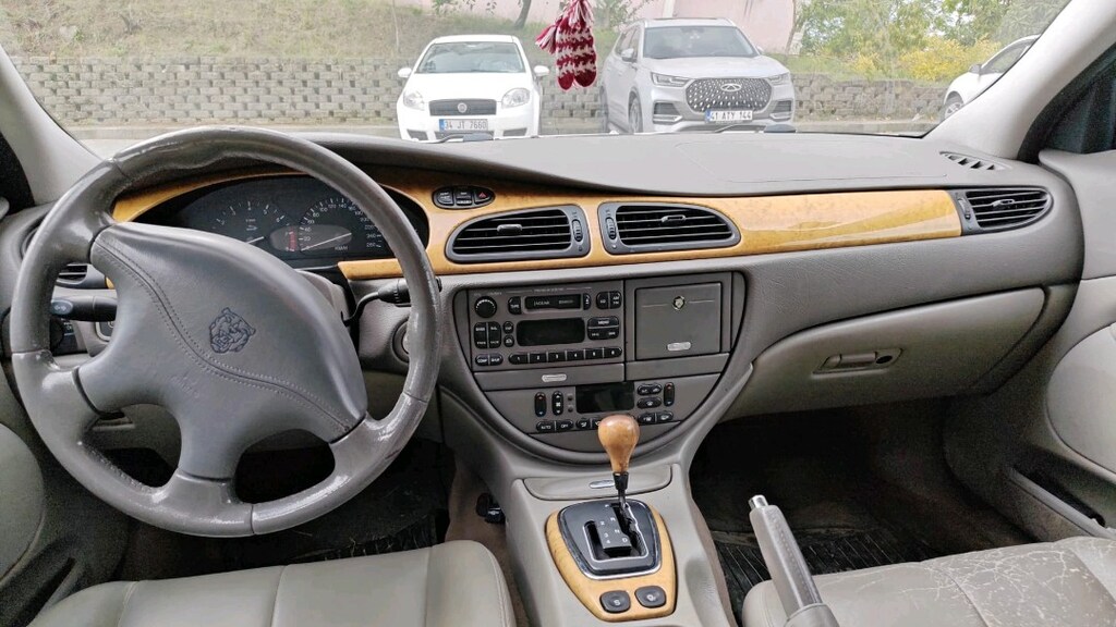 jaguar s type 3.0 - 8