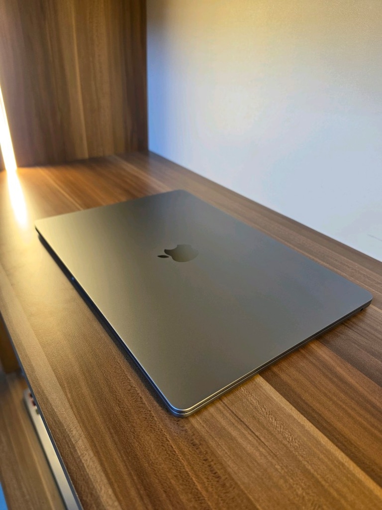 Macbook Air M2 15.3 Hatasiz Cihaz - 4