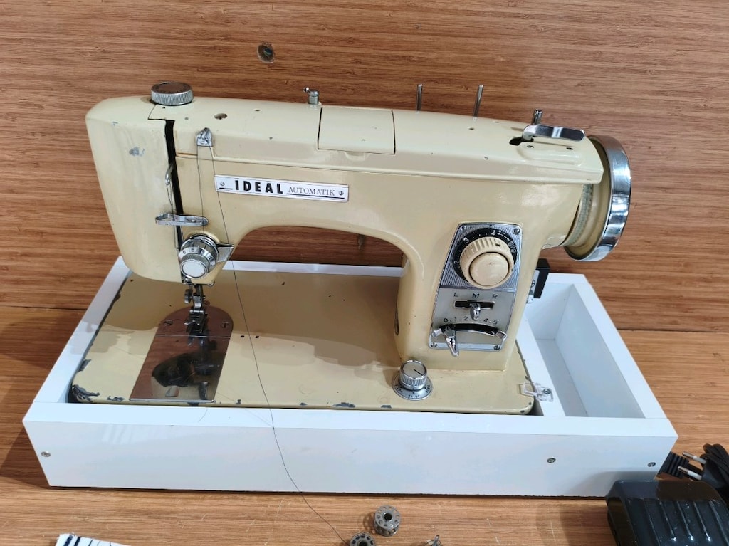 Alman dikiş makinesi - 2