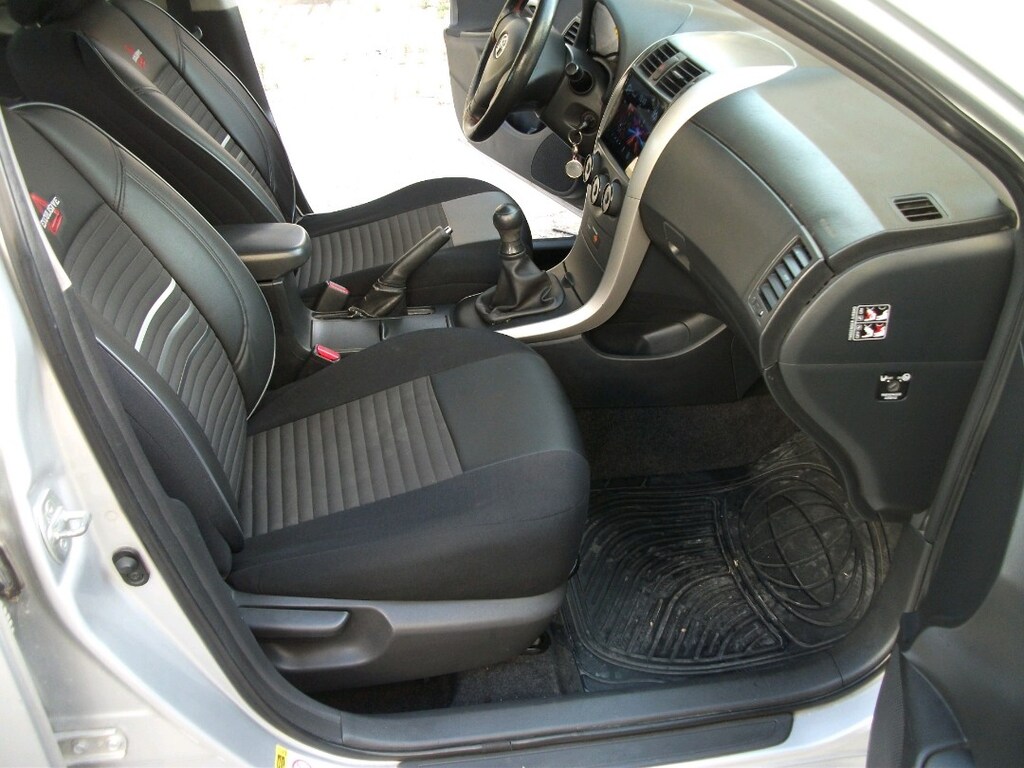 2009 corolla 1.4d-4d değişemsiz 3.5 parça boyalı - 4