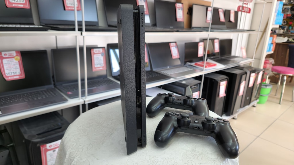 ABT BİLİŞİM – PlayStation 4 Slim| 500 Gb | Çift Kol | PS4 - 3