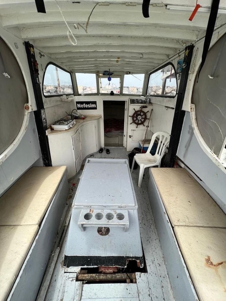 1 kamaralı tekne - 10